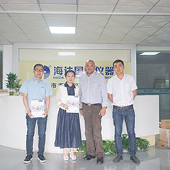 德國工程師來訪www.17c百度视频儀器進行技術交流